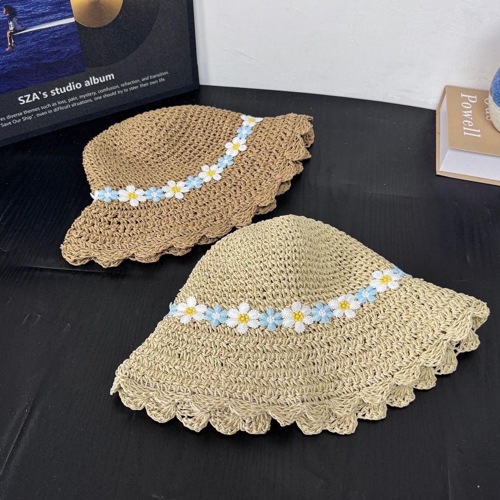 Handmade Crochet Hollowed Out Straw Hat For Women In Summer, Cute Little Daisy Flower Sunscreen Sun Hat, Foldable Beach Hat