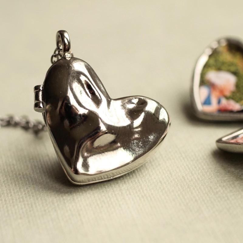 Steel Love Character Book Necklace Retro Openable Pendant Niche Design Collarbone Chain
