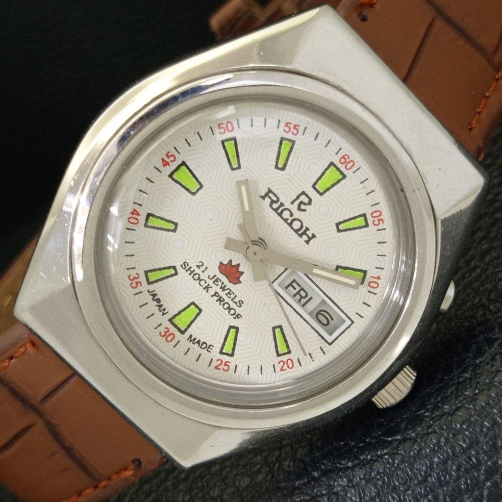 Ricoh R31 AUTOMATIC VINTAGE JAPAN MENS WHITE COLOR DIAL WATCH A701935-5 R207-a701935