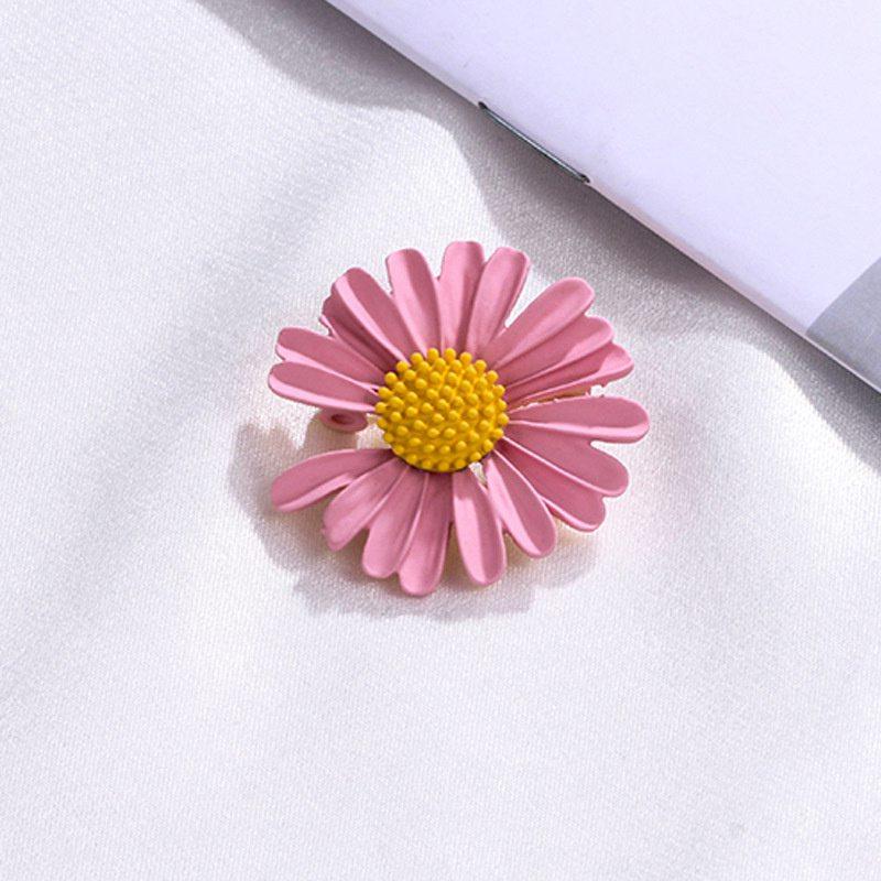 Elegant Pin Corsage Female Brooch Simple Enamel Drop Wholesale Spot Oil Daisy Pin Accessories