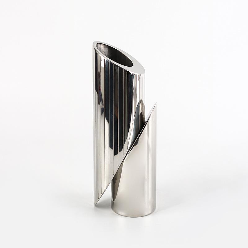 Μοντέρνο μοντέλο σπιτιού από ανοξείδωτο ατσάλι Διακοσμητικά λουλουδιών Αφηρημένη τέχνη Εξάρθρωση μεγάλης διαμέτρου λοξό στοματικό βάζο Μαλακά διακοσμητικά