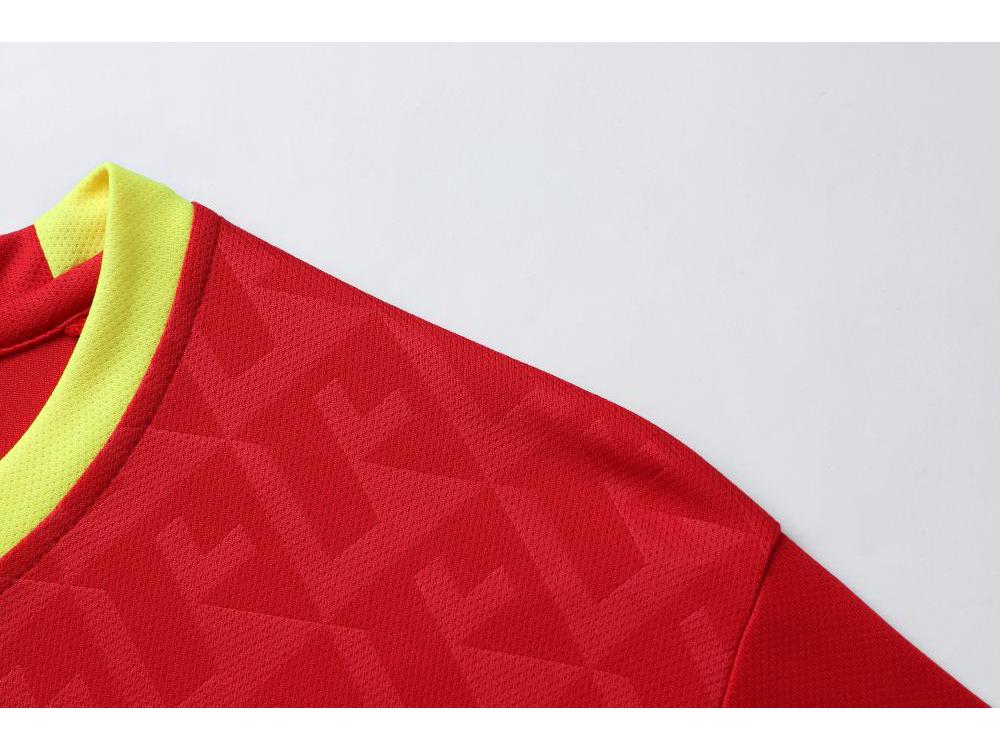 Breathable Short-Sleeve Soccer Jersey Set with Custom Print Options (8012)