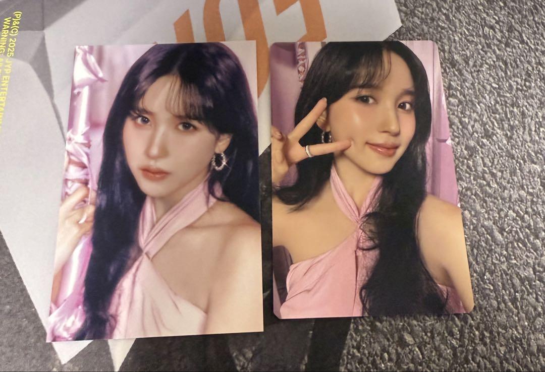 

[USED] TWICE Mina trading card