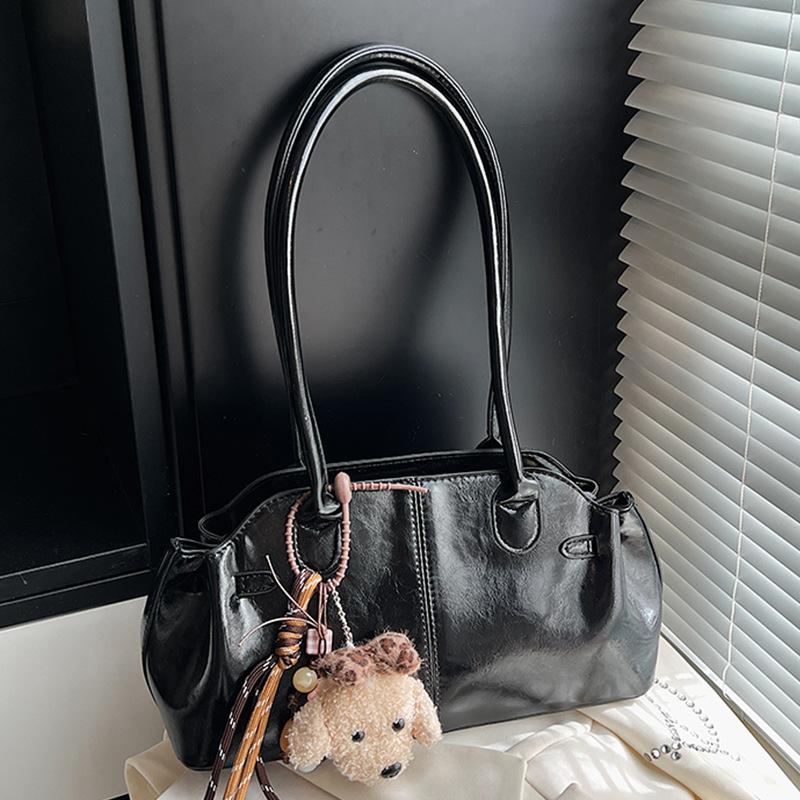 Simple and Versatile Shoulder Bag, High-end Casual Commuting Underarm Bag