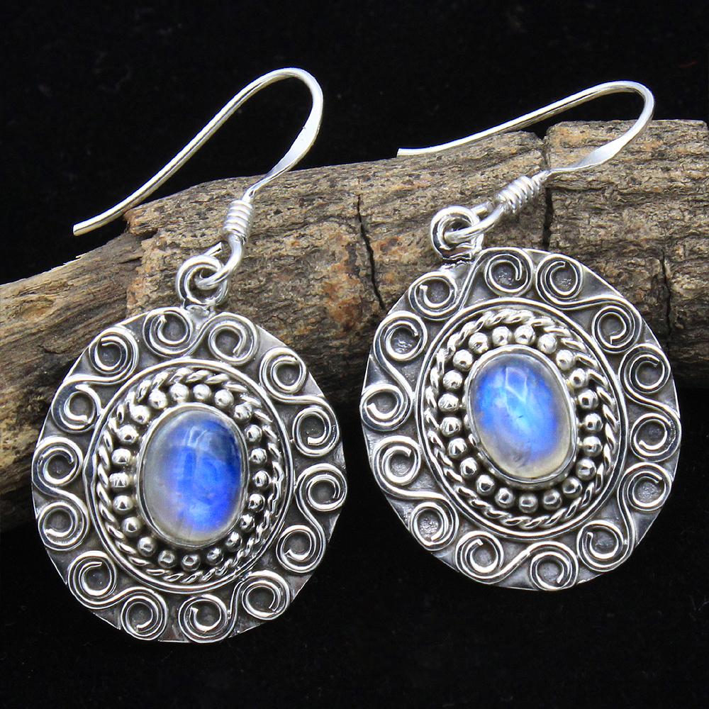 

Сережки ручної роботи, яскраві ювелірні вироби, дизайнерські сережки, подарунок для мами, аметист, сережка з ларімаром білий