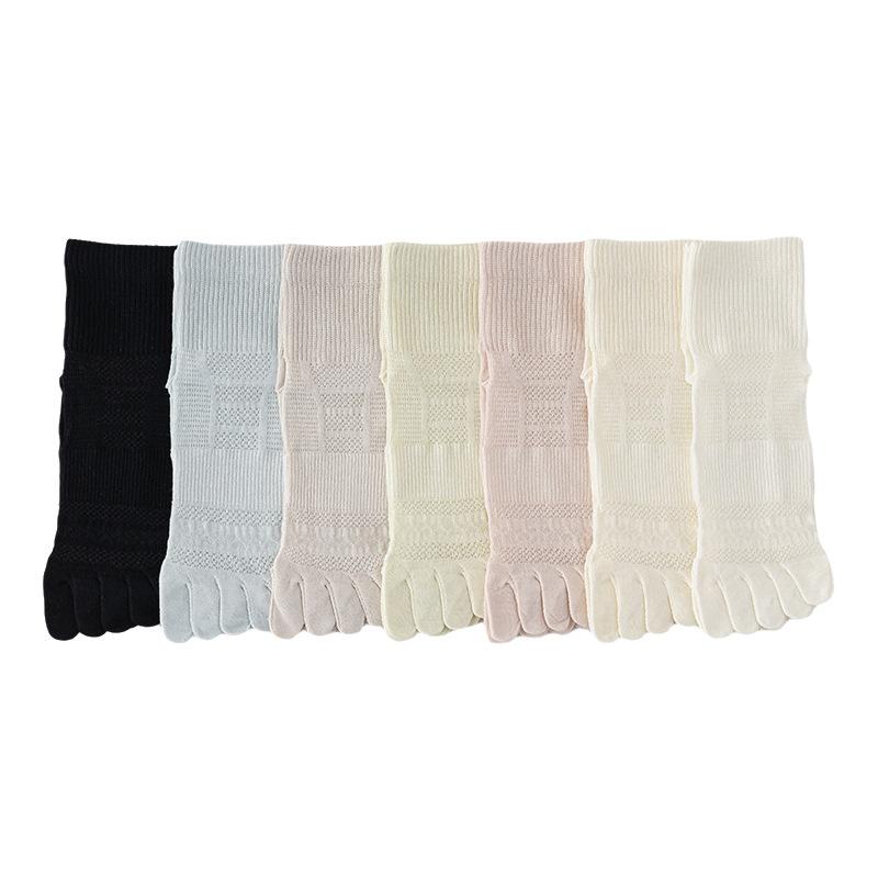 Women Summer Thin Mesh Breathable Pure Color Sweat Absorbent Boneless Short Five Finger Socks