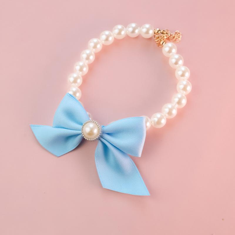 Luxuriöses, Vintage-inspiriertes Hundehalsband mit Perlenverzierungen, Glöckchen und Fliege, Haustierhalskette für Katzen und kleine Hunde, Zubehör für Kätzchen