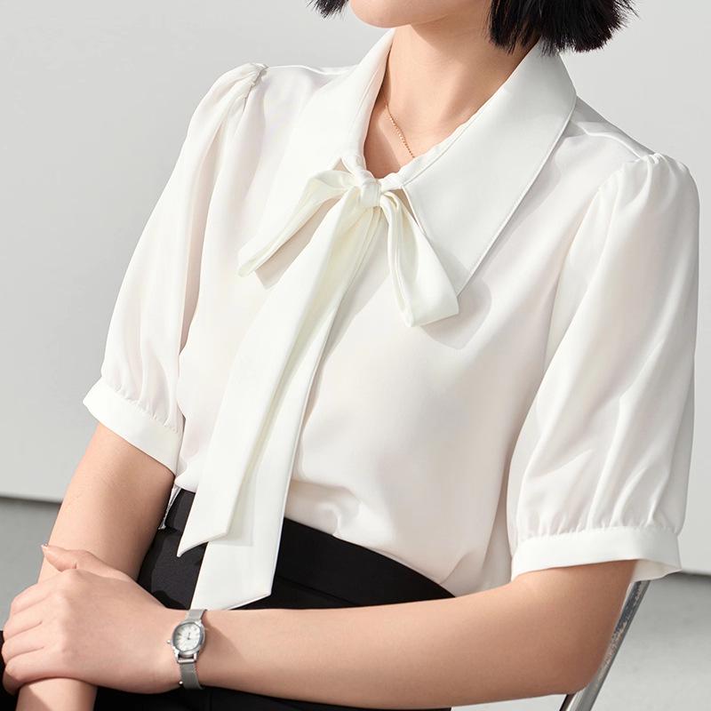 White Bow Short-Sleeve Women's Chiffon Top - Perfect for Professional Summer Wear and Interviews