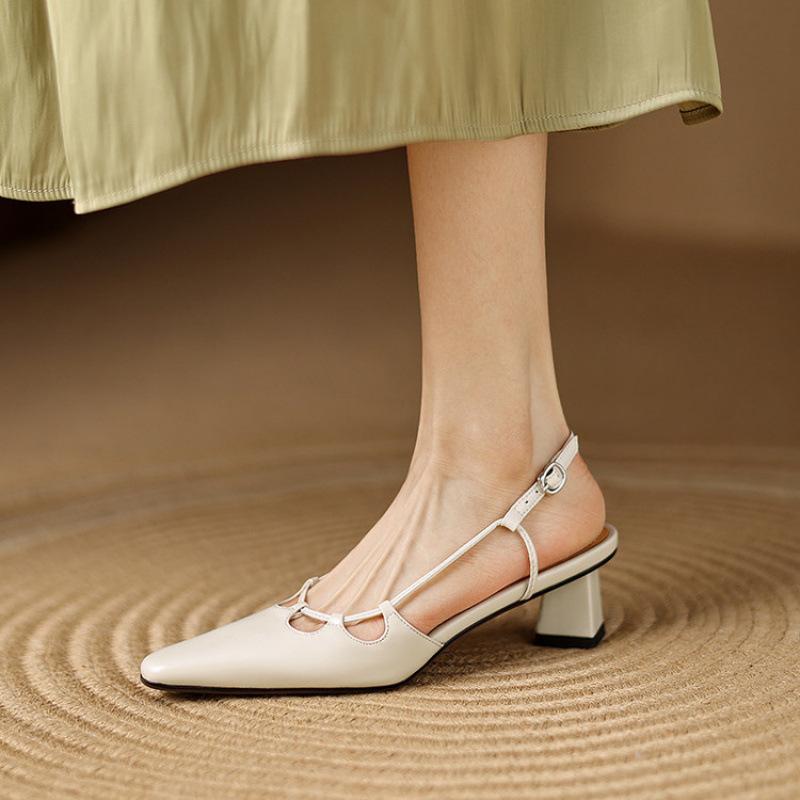 New Women's Roman Sandals Summer Women's Large Size Shoes Casual Solid Color Buckle Beef Tendon Soft Sole Women's High-heeled Sandals