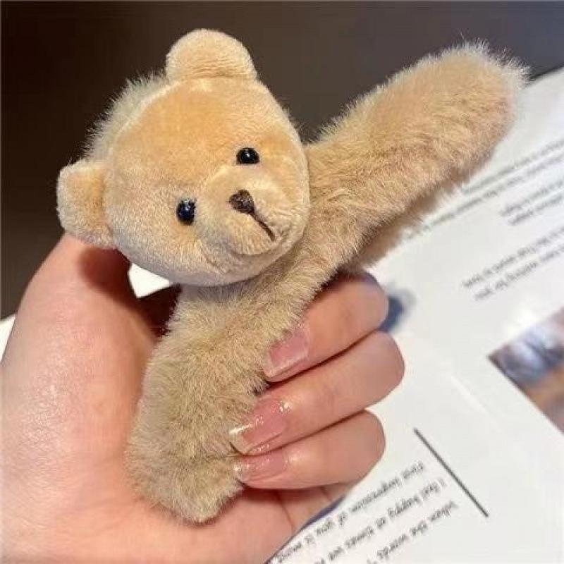 Large Plush Hair Clip: Autumn/Winter Volumizing Shark Clip for Women