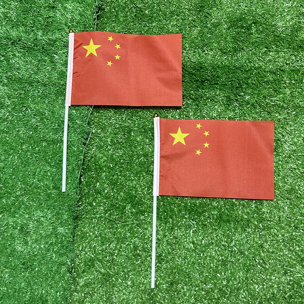 Bandiera CINA 21*14cm Poliestere Bandiere Cinesi Bandierine da Agitare a Mano Con Asta di Plastica Per Attività Sportive Decorazione Casa