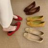 נעלי נשים חדשות לאביב 2025, נעליים בודדות עם פפיון אדום צרפתי, ראש מרובע להגבהה פנימית, מגוונות, עדינות, נעלי עבודה
