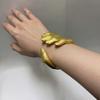 5-Finger Handflächenring Armband Leichter Luxus Handschlag Armband Handflächengriff Armband Foto Requisiten