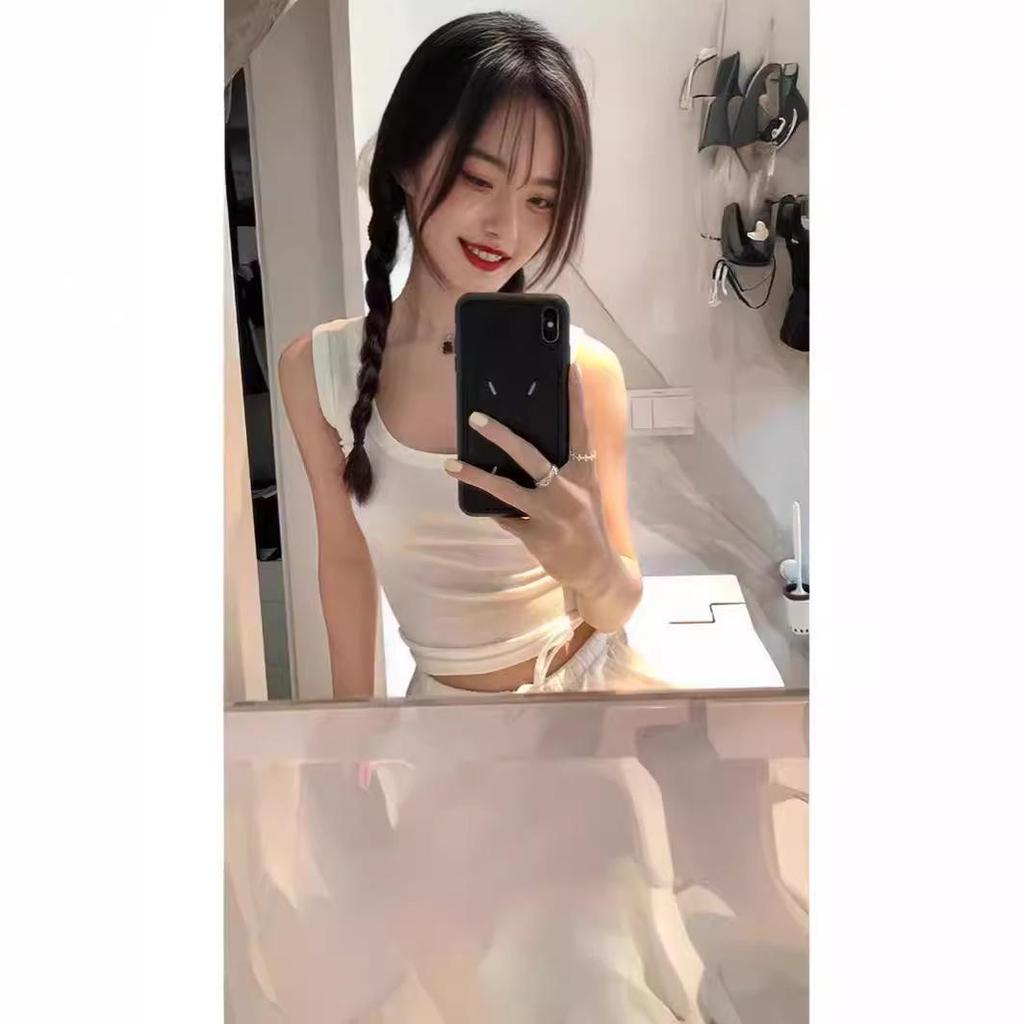 Dámský tílko/vesta na jaro/léto 2024: Horký styl s prsními vycpávkami a bočním krytím - Design Slim Fit