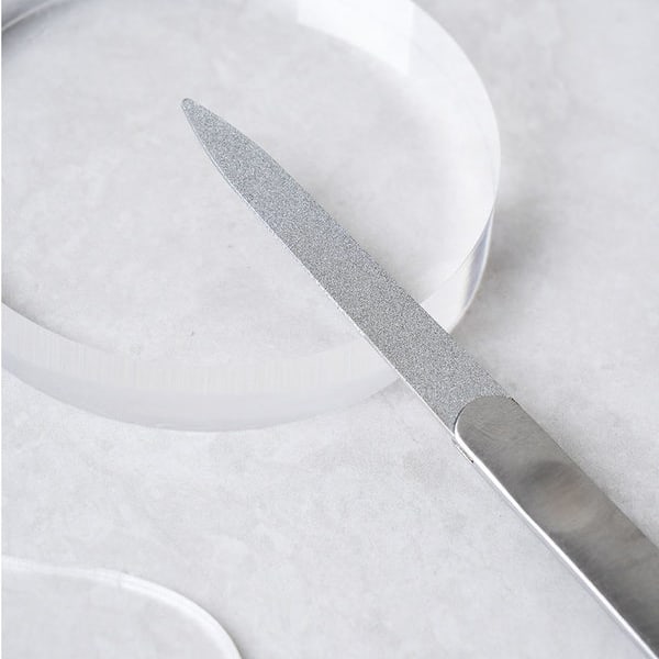 Nagelpflegefeile aus Edelstahl