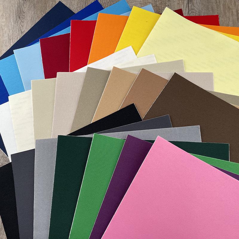 Samolepicí látkové záplaty na opravu pro renovaci pohovky, stěny, oděvů a závěsů.