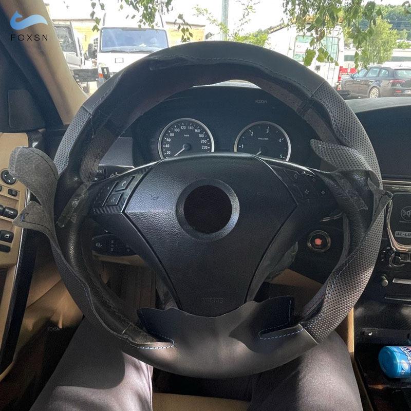 

Накладка на рулевое колесо автомобиля для BMW 5 серии E60 E61 2004-2009, перфорированная кожаная оплетка из микрофибры с иглами и нитками