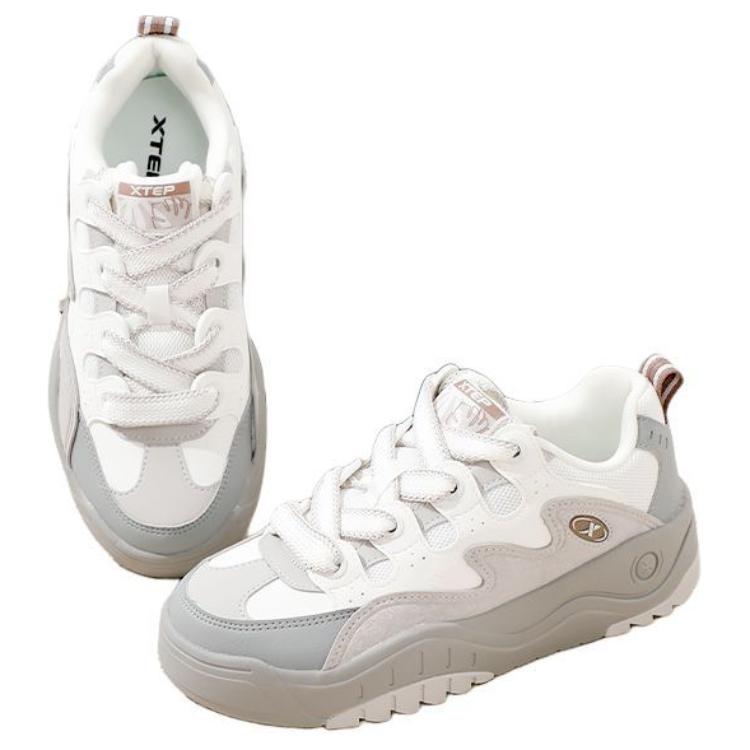 Xtep Waffle Shoes Synthetic Leather Comfortable Trendy Non-Slip Shock Absorbing Low-Top Skate Shoes Women sneakers White Gray 976418310042-2