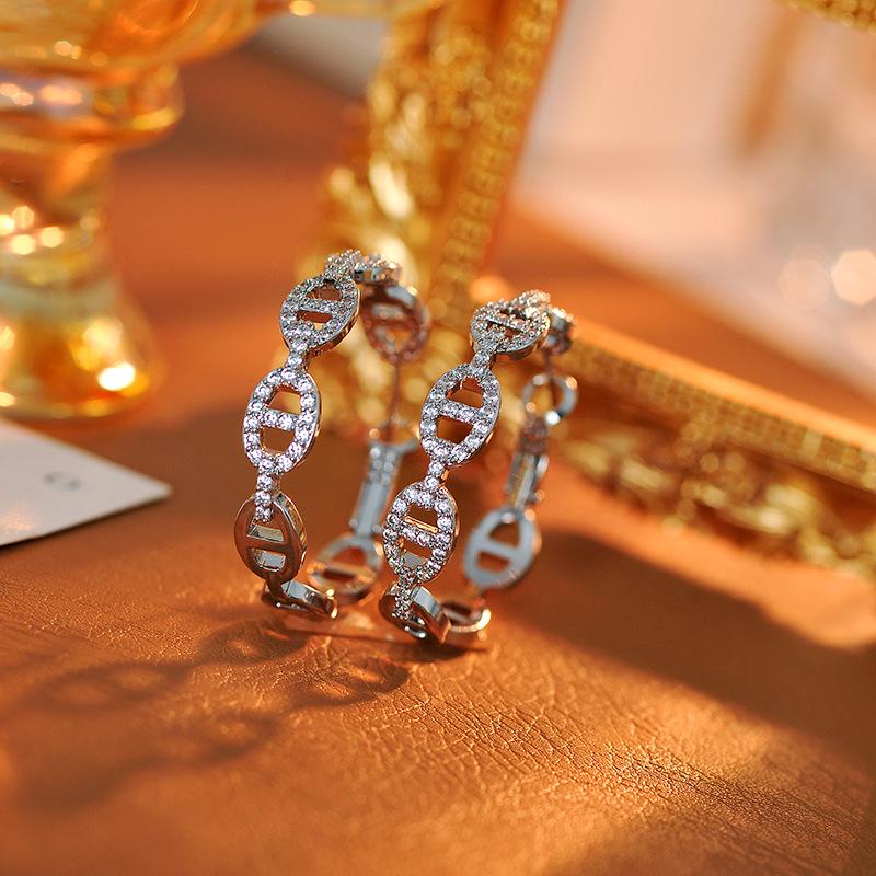 S925 Sterling Silver Korean Pig Nose Earrings In Japanese Style - Circle Light Luxury Ear Hoops for Influencers