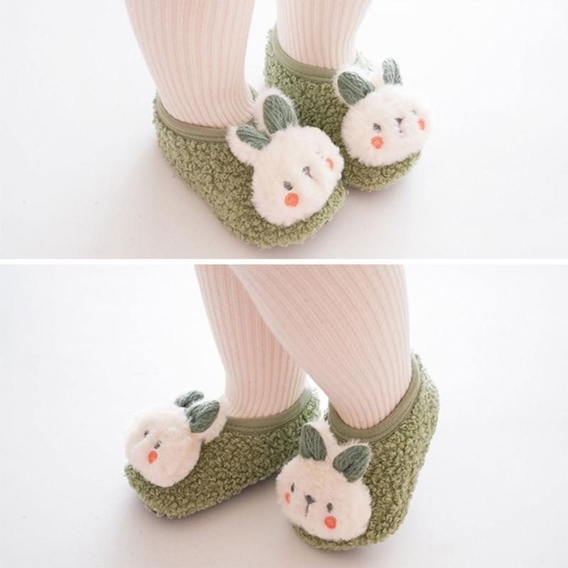 1 Pair Baby Anti Skid Walking Shoes Indoor Toddlers Shoes Non-slip Warm Floor Socks Prewalker for Autumn and Winter
