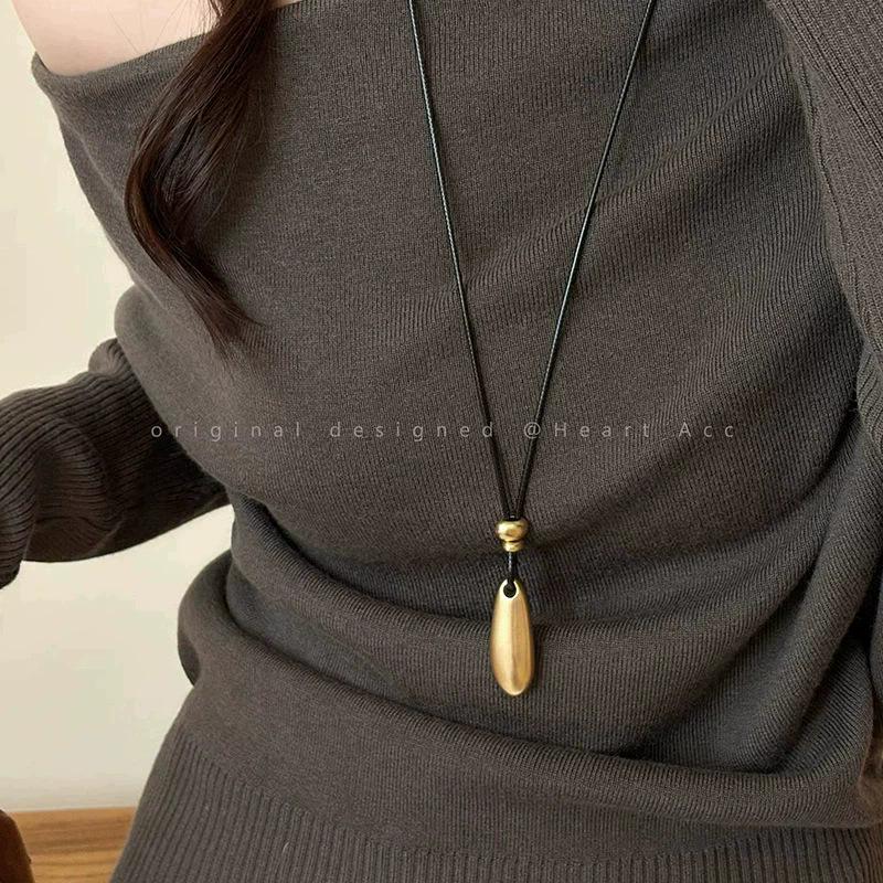 Mori Acorn-Style Ethnic Necklace: Handmade Woven Cotton & Linen Unisex Apparel Accessory