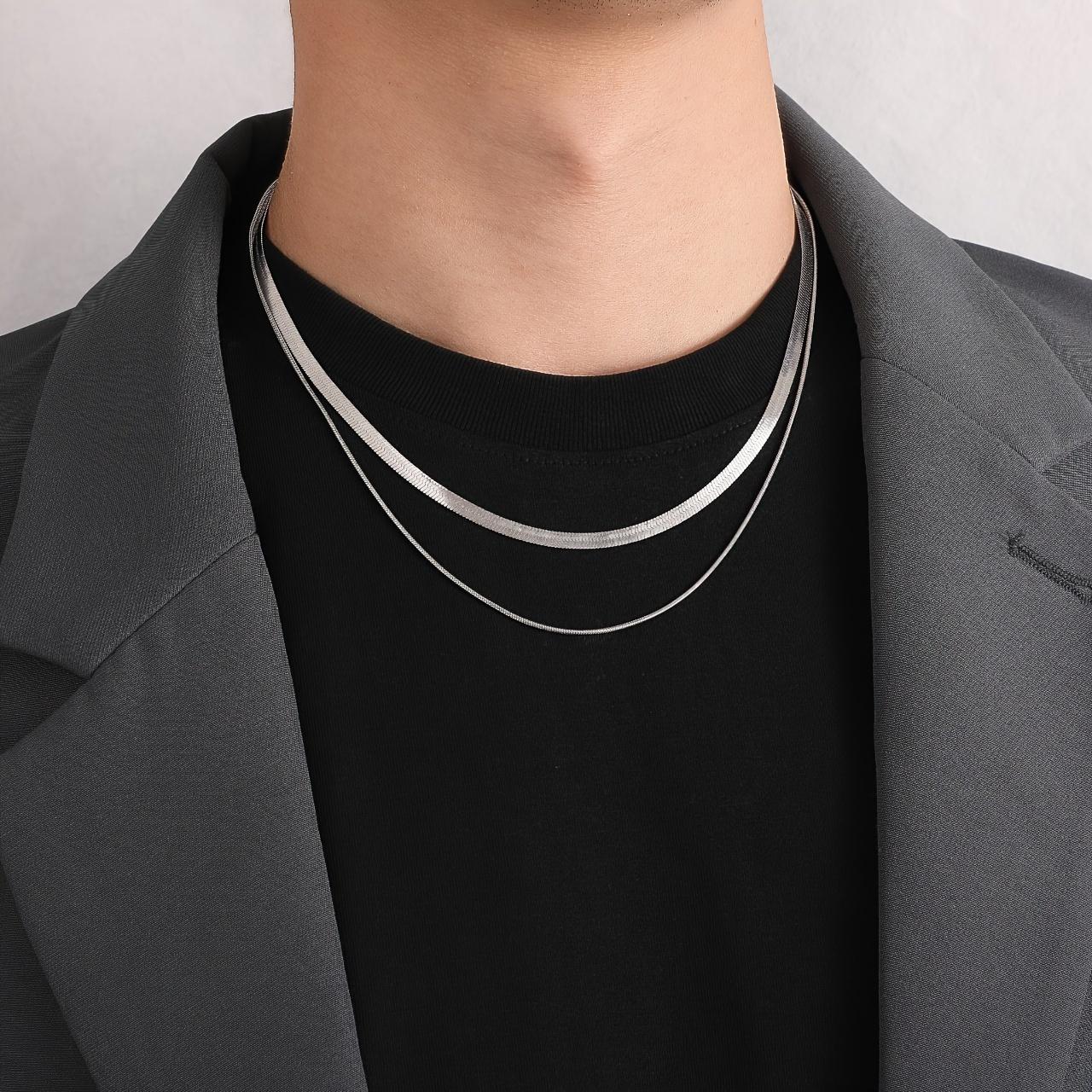 Minimalist titanium steel double-layer snake chain necklace, unisex silver design Double-layer necklace