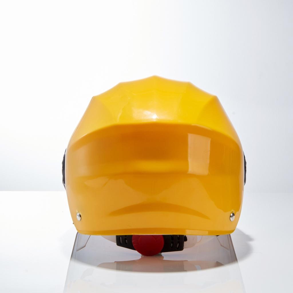 Electric motorcycle helmet Men's and women's sun protection half helmet Four seasons helmet Electric car lightweight protective cap