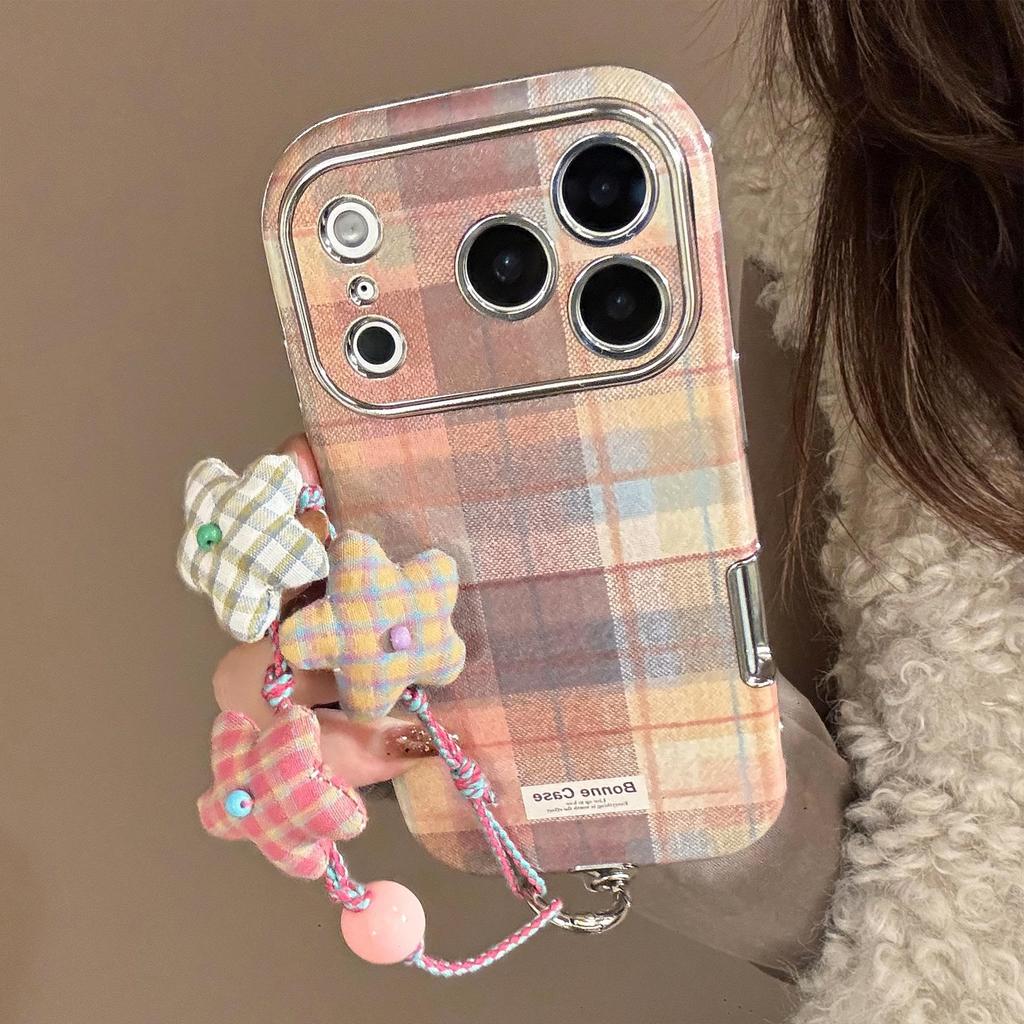 Retro Star Bracelet Phone Case for iPhone 16 and iPhone 17