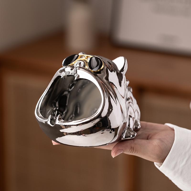 Ceramic Bulldog Ashtray and Desktop Statues are the Perfect Gifts for Home Office Decorations for Men portable ashtray