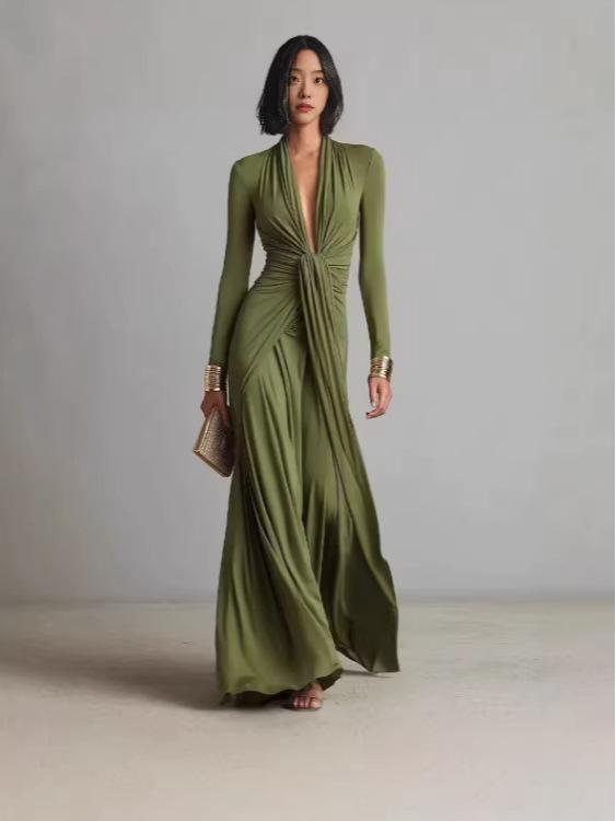 2026 Frühling/Sommer V-Ausschnitt Plissiertes Abendkleid - Elegantes Europäisches Lässiges Modekleid