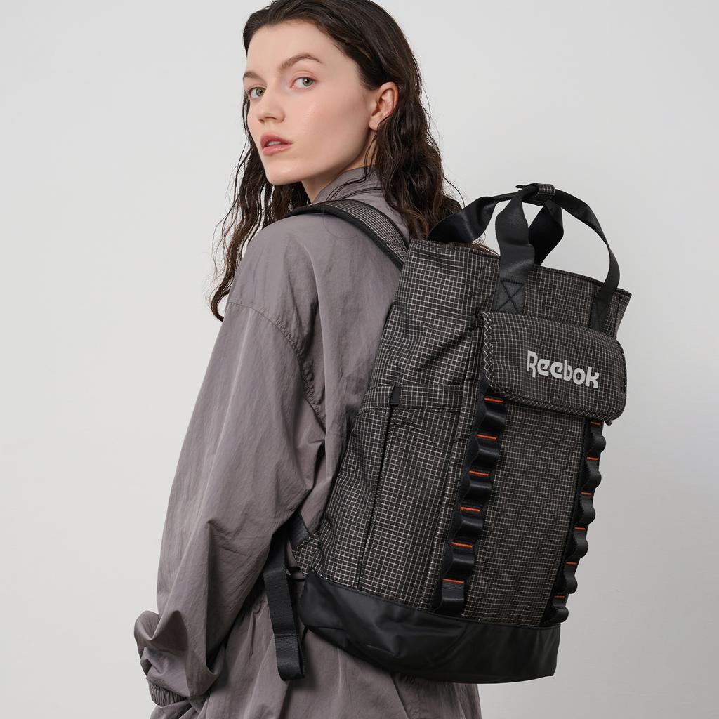 New Reebok Fabric Backpack Sports Bag Medium Size Unisex Black/Green RB240051M