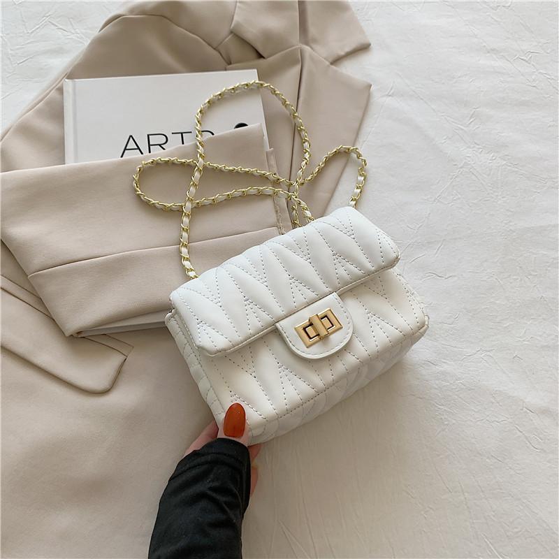 Fashion shoulder bag women's 2025 spring and summer new simple casual chain messenger bag trend niche small square bag