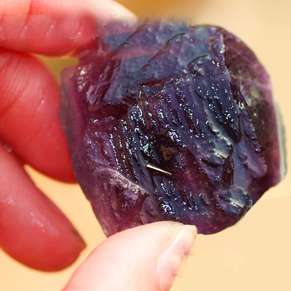 Natural Material Rainbow Fluorite Crystal Coarse Stone Specimen Healing Crystal Love Natural Stone And Mineral Fish Tank
