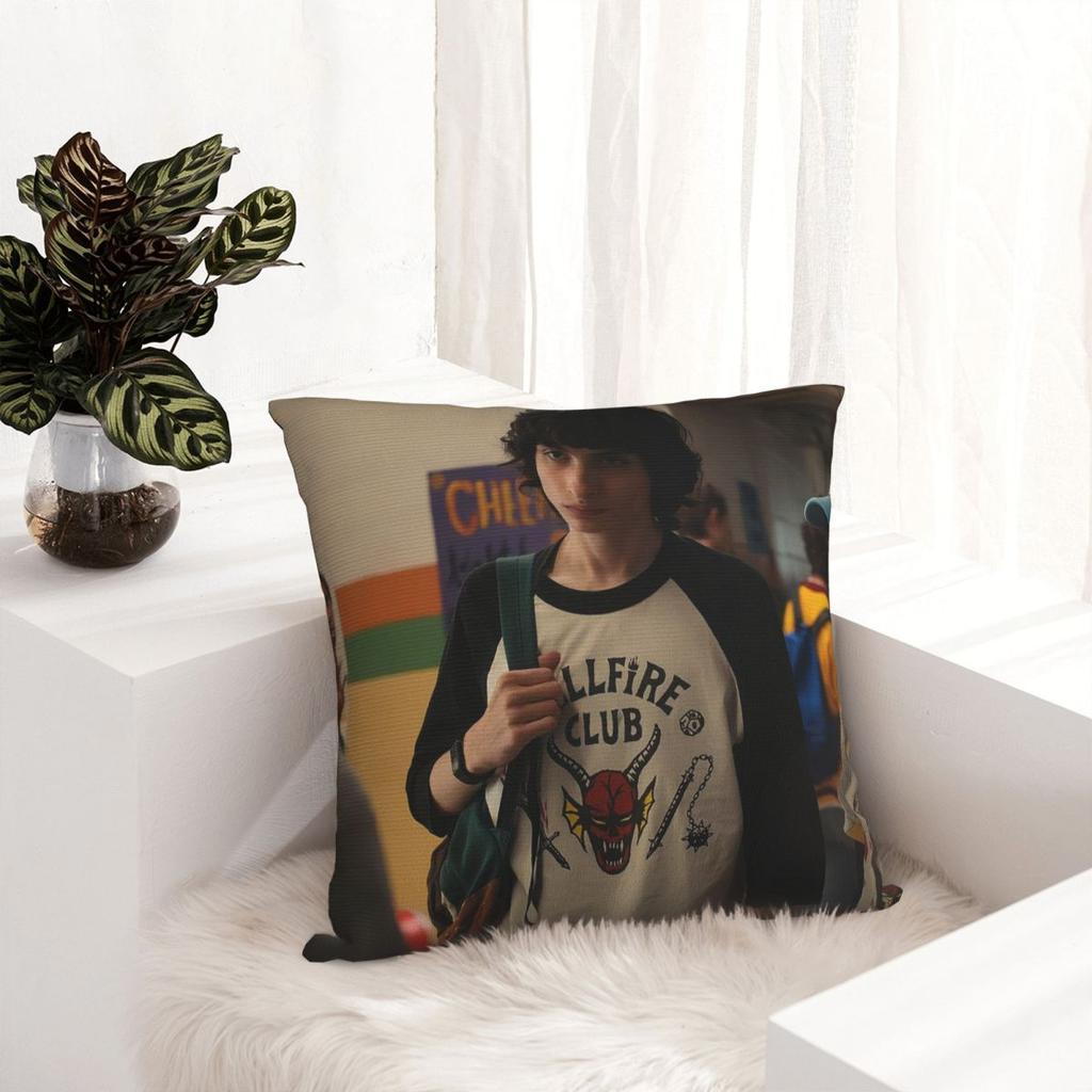 Finn Wolfhard Quadratisches Kissenbezug Kissenhülle Kissenbezug Überwurf-Kissenbezug für Zuhause Sofa Wohnzimmer