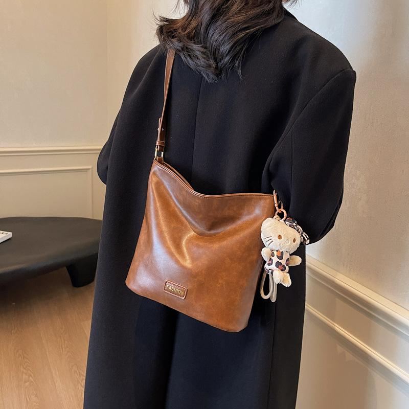 Bags Women'S Retro Casual One Shoulder Underarm Bag Fashion Portable Crossbody Bucket Bag