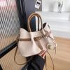 Stylish Large Capacity Versatile Tote Bag, Light Luxury Single Shoulder Casual Underarm Bag for Women