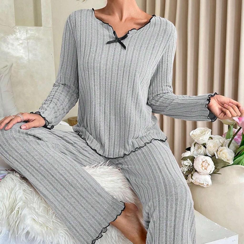 Top-Selling Flannel Ribbed Women's Homewear: Stylish, Cozy Pajama Set for Indoors & Outdoors