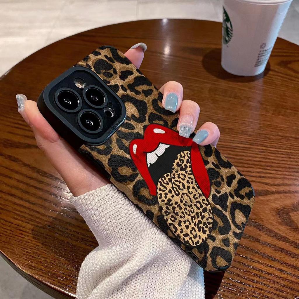Fashion Hot Red Lip Leopard Print Case For iPhone 15 Pro Max 11 12 14 13 Mini 7 8 Plus X XS XR Female Big Tongue Silicone Cover