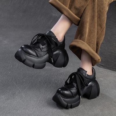 Scarpe con plateau casual versatili da donna in vera pelle con suola spessa e lacci che aumentano l'altezza