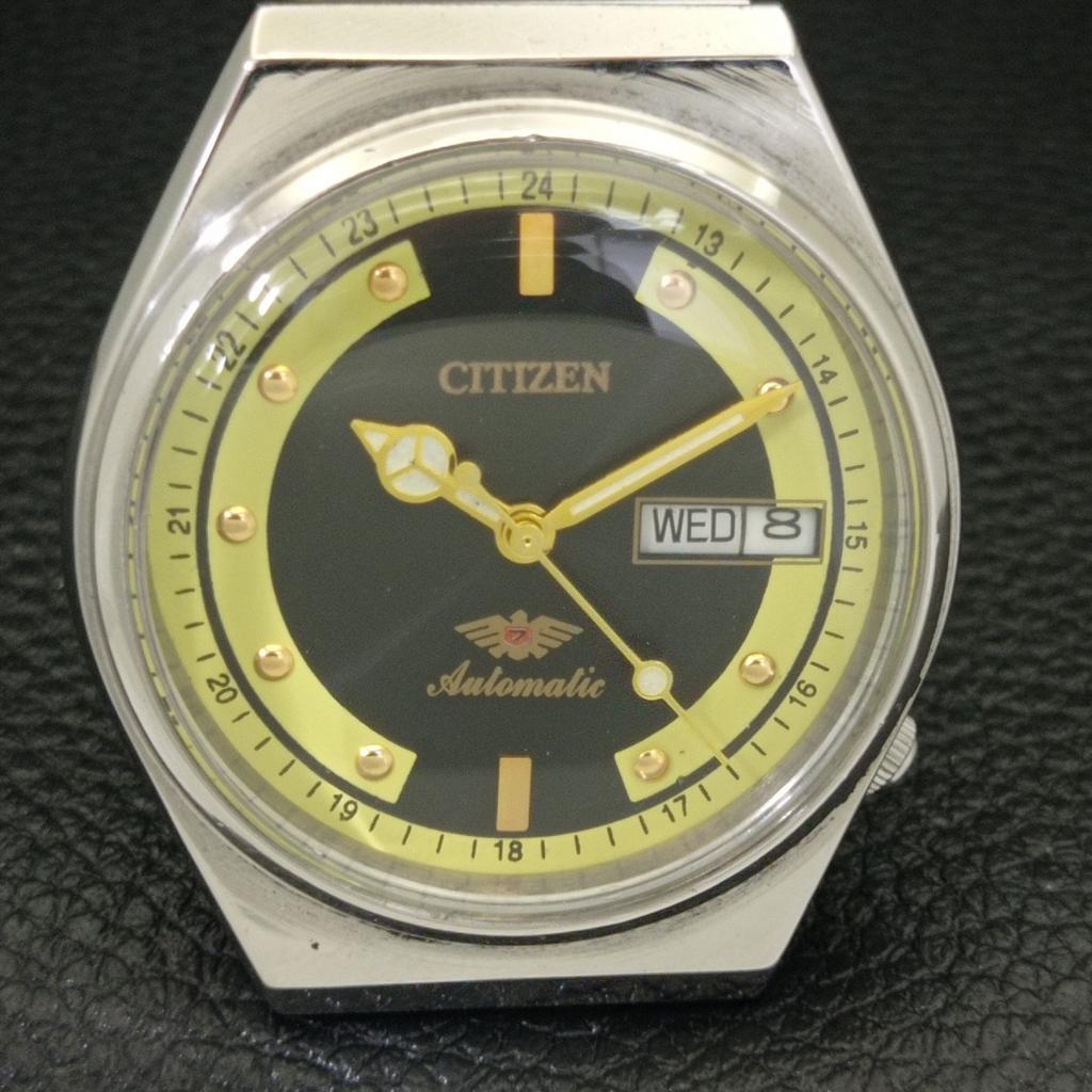 AUTOMATIC VINTAGE CITIZEN 8200 JAPAN MENS BLACK COLOR DIAL WATCH a702130-5 R208-a702130