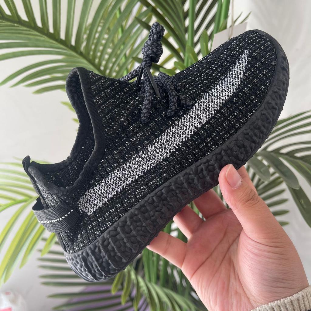 Breathable fly-woven casual coconut shoes women's casual shoes versatile and comfortable women's sports shoes
