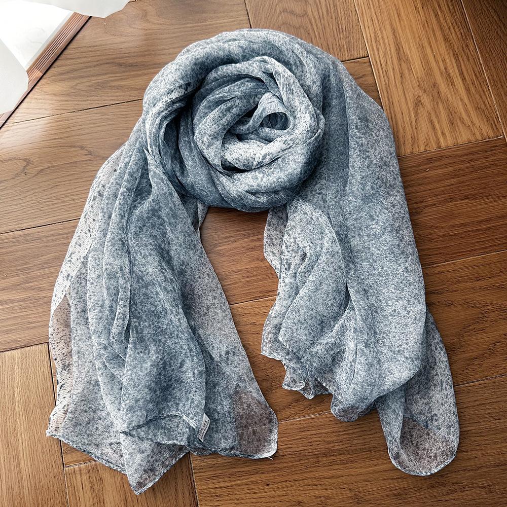Mother's Day silk scarf silk high-end scarf new summer sunscreen silk scarf women's Korean atmosphere shawl