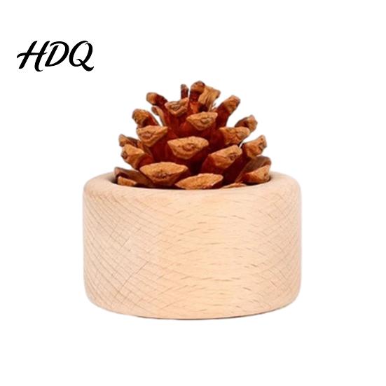 Pinecone Essential Oil Diffuser Wood Passive Diffuser for Small Aroma Spaces Aromatherapy beech