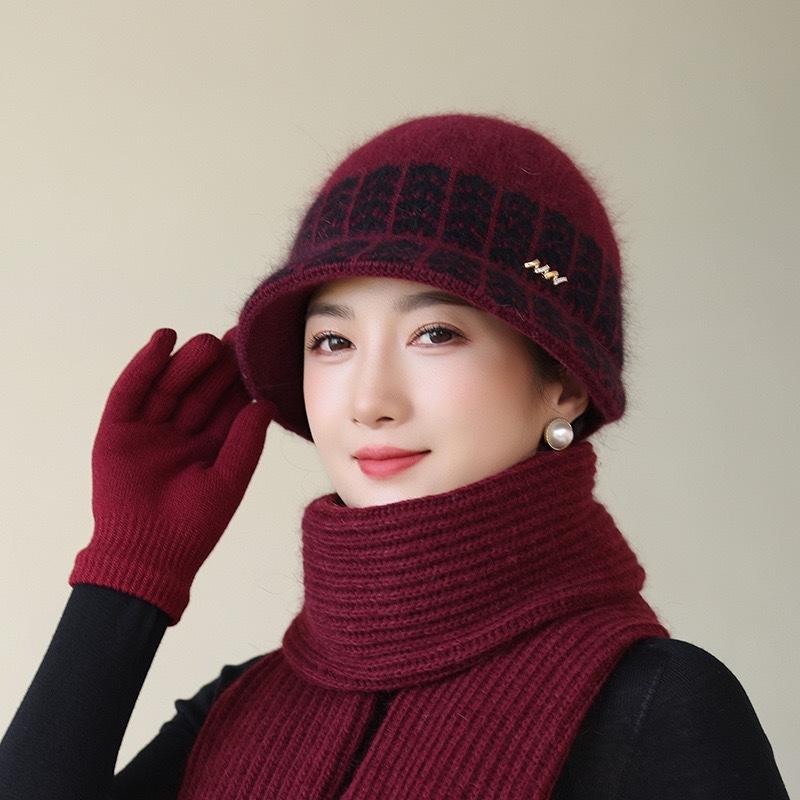 

Mom Hat Winter Cold Warm Basin Hat Windproof Ear Protection Rabbit Wool Hat Grandma Old Lady Cotton Hat (hat alone) бордовий
