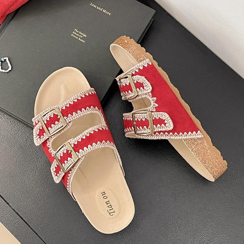 Mode Mode Damtofflor 2025 Heta Spänne Platt Botten Bekväma Lätta Höjdökande Sandaler Sommar Ett Strandskor