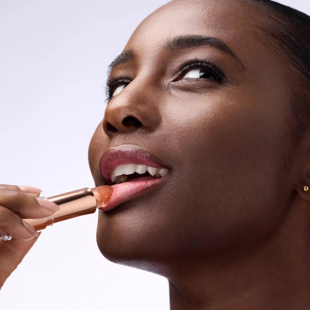 Catrice Glam In Gold Glow Lip Balm -
