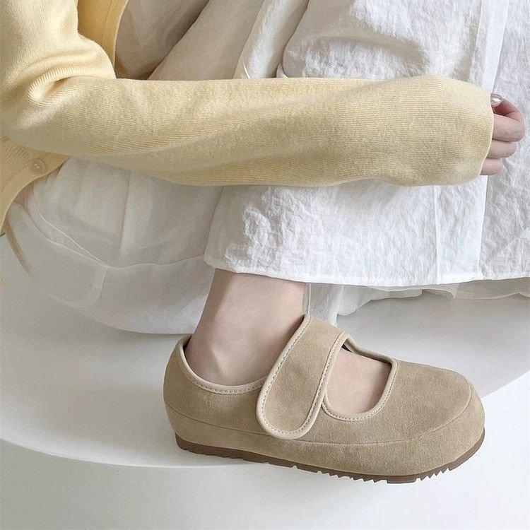 Vintage Milt Ful-Söta Låga Gula Enkla Skor Loafers för Kvinnor 2025 Nya Mångsidiga Mjukbottnade Mary Jane-skor