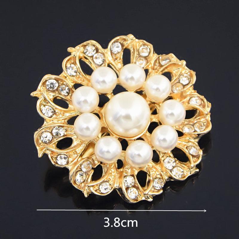 Korean Style Pearl Rhinestone Flower Brooch – Versatile Lapel Pin Accessory