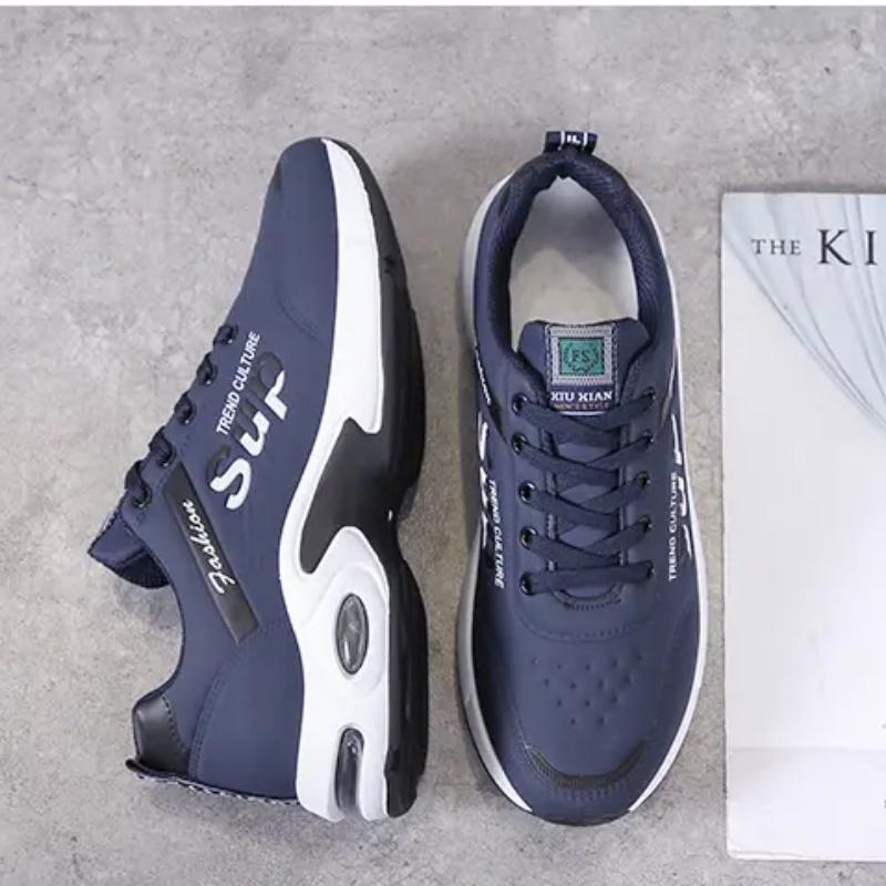 Fashion Indoor Height Increase Trendy Men's Anti Slip and Anti Odor Running Shoes with Leather Surface and Waterproof Men's Shoes Hombre