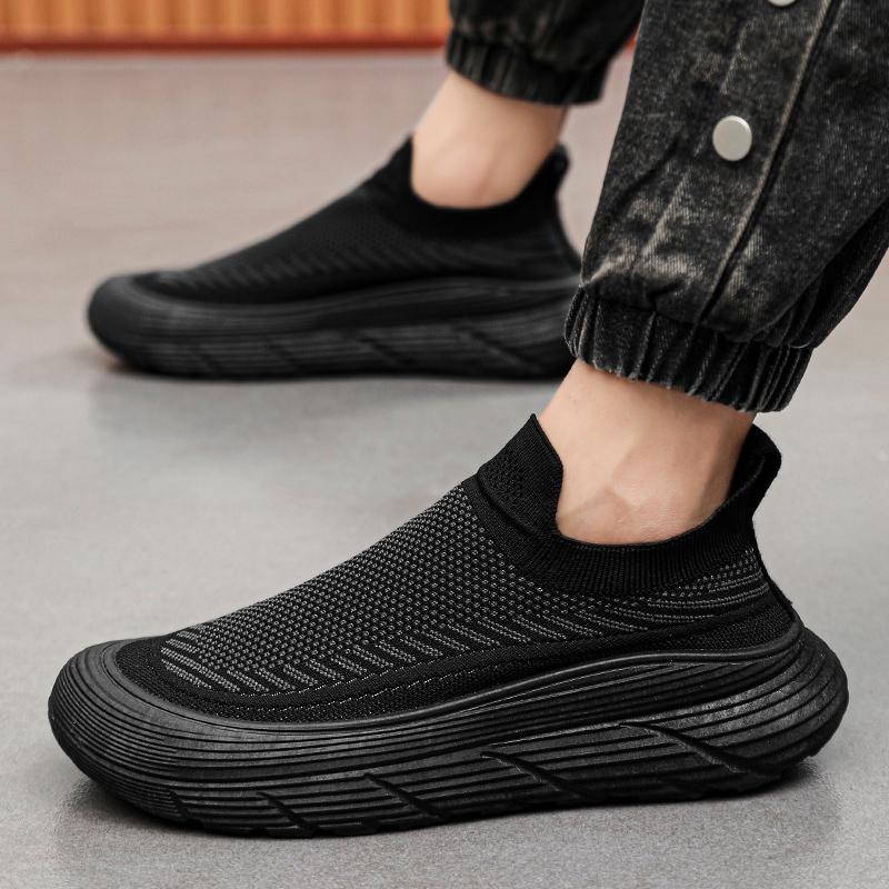 New thick sole set foot lazy shoes fly woven a slip ventilated men's shoes non-slip wear casual sports shoes
